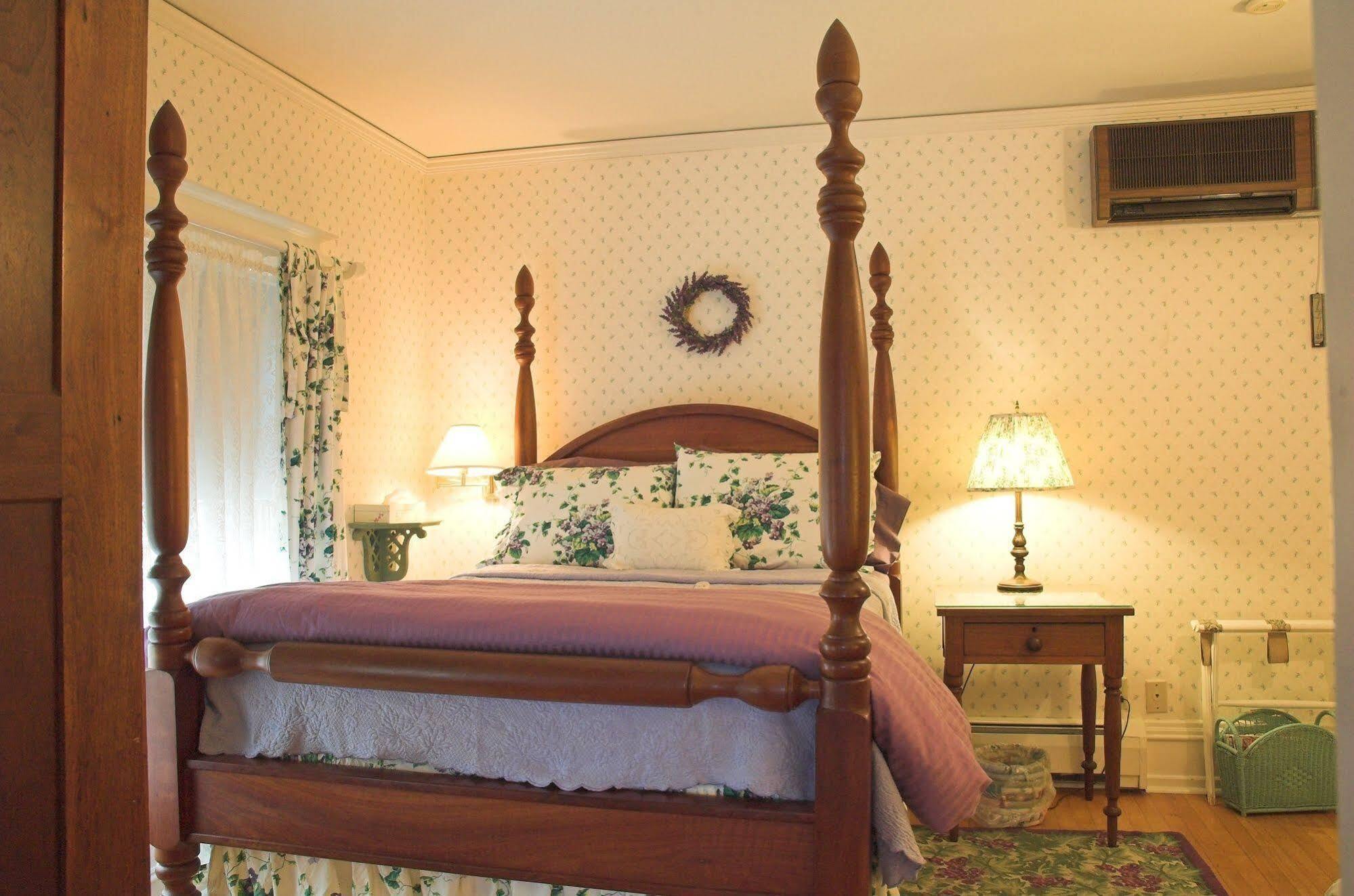 White Lace Inn スタージョンベイ エクステリア 写真